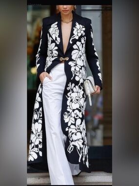 UOOZEE Black and White Long Coat,with Branded Tag